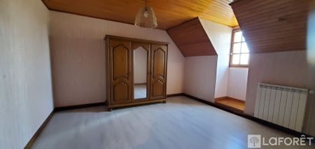 Maison T5 NEUVEGLISE SUR TRUYERE à louer - Photo 4