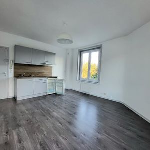 Location Appartement 2 pièces 38m² - Photo 2