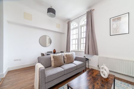 2 Bed Flat, Astoria Court, E8 - Photo 3