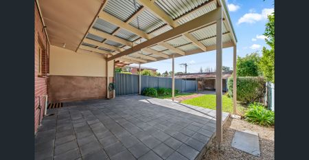 Stylish, spacious, and perfectly located - Photo 5