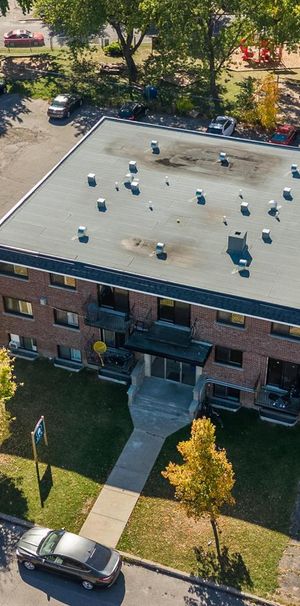 2-bedroom - 234 Rue De Pierrefontaine, Boisbriand - Photo 1