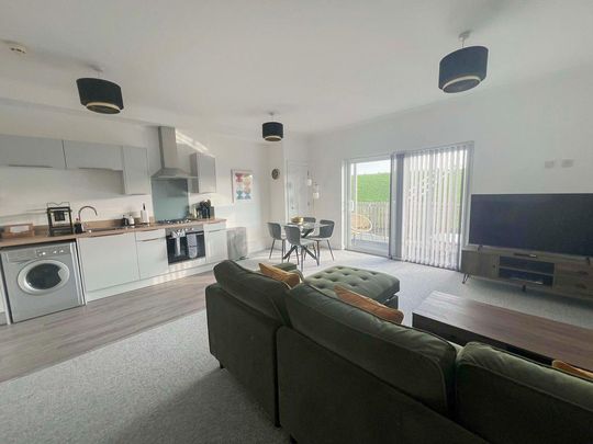1 bedroom flat to rent - Photo 1