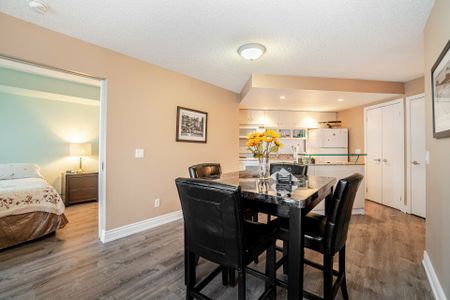 For Lease - 8 York Street Unit# 809, Toronto, Ontario - Photo 5