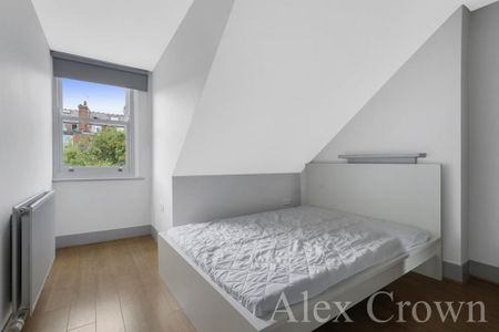 6 bedroom terraced house to rent - Photo 2