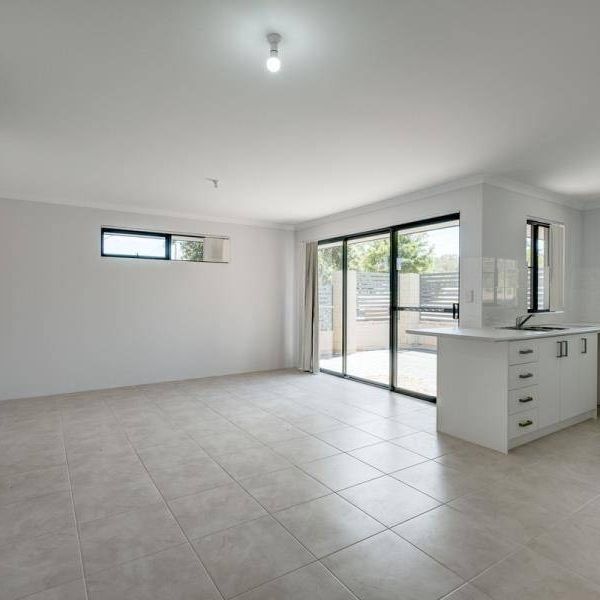 Four Bed Family Villa - Photo 1