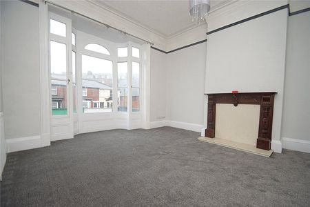 1 bed apartment to rent in Ramshill Road, Scarborough, YO11 - Photo 2