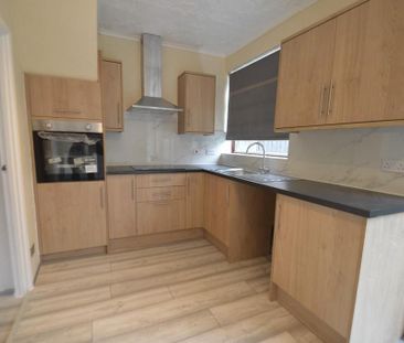 3 bedroom terraced house to rent - Photo 1