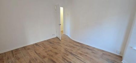 4 bedroom terraced house to rent - Photo 2