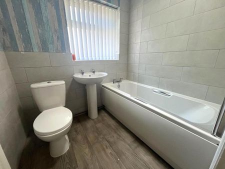 2 bedroom terraced house to rent - Photo 5