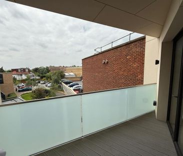 2 bedroom flat to rent - Photo 2