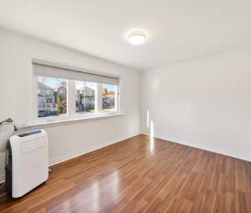 For Lease - 681 Scarlett Road Unit# Upper Level, Toronto, Ontario - Photo 4