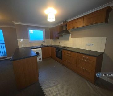 2 bedroom flat to rent - Photo 6