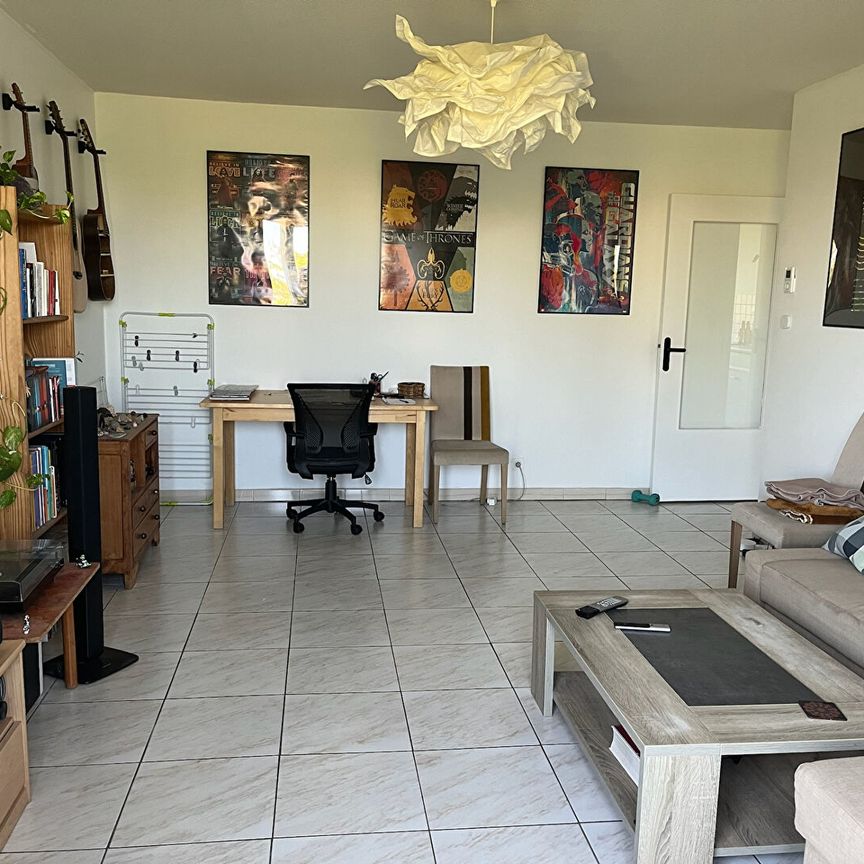 Location Appartement 3 pièces 71m² LYON 4ème - Photo 1