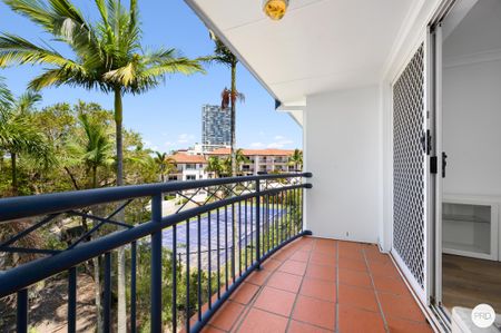106/150 Marine Parade, Southport QLD 4215 - Apartment For Rent - $750 | Domain - Photo 3