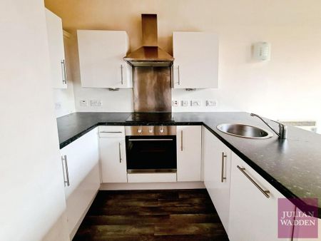 1 bedroom flat to rent - Photo 5