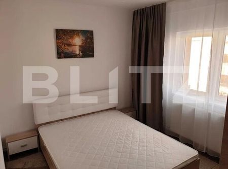 Apartament cu 2 camere, 46 mp, semidecomandat, modern, zona aleea Godeanu - Fotografie 3