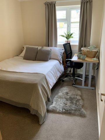 7 bedroom semi-detached house to rent - Photo 2