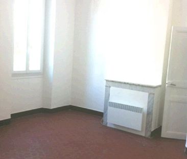 Appartement 2 pièces 36m2 MARSEILLE 10EME 466 euros - Photo 5