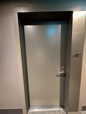 For Lease - 8 cumberland Street Unit# 4102, Toronto, Ontario - Photo 4