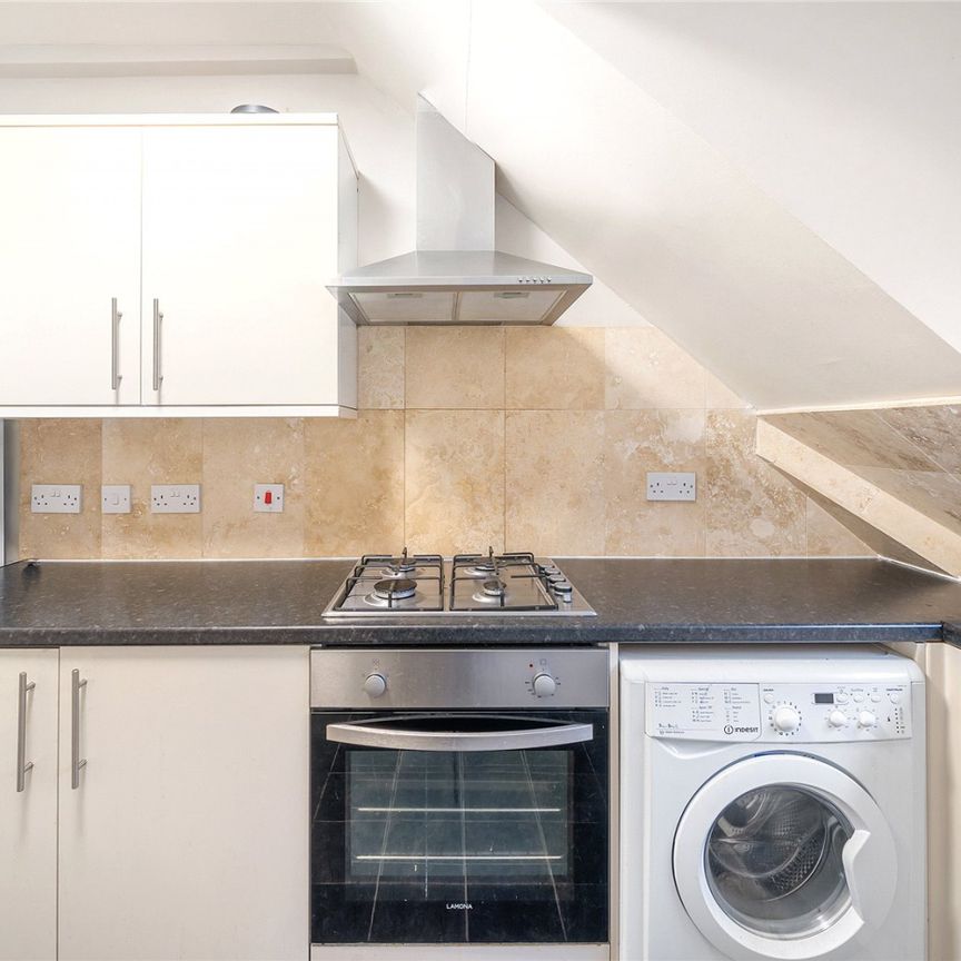 Aldrington Road, London, SW16 - Photo 1