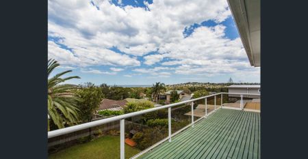 Family Home in Great Location - Photo 5