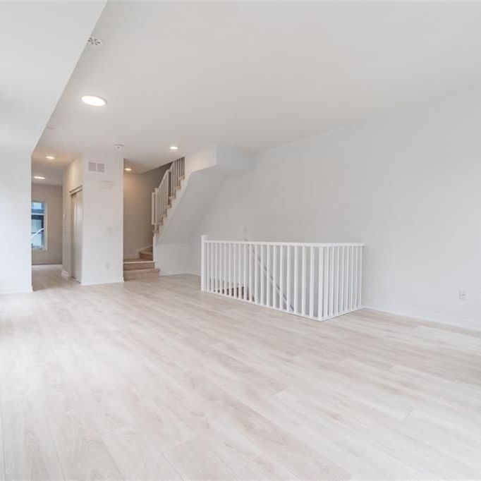 For Lease - 1095 Cooke Boulevard Unit# 23, Burlington, Ontario - Photo 1