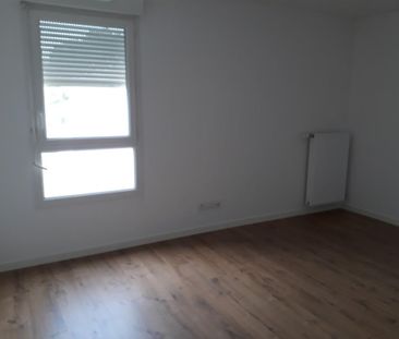 Appartement - T3 - L ARBRESLE - Photo 5