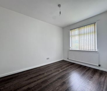 21 Derry Hill, Rathcoole, - Photo 4