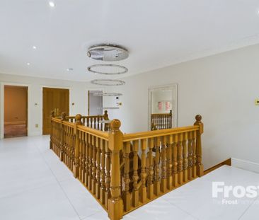 Dukes Kiln Drive, Gerrards Cross, Buckinghamshire,SL9 - Photo 1