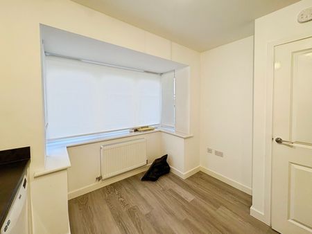 3 bedroom semi-detached to rent Sparrowhawk Crescent, Hardingstone, NN4 6GQ - Photo 3