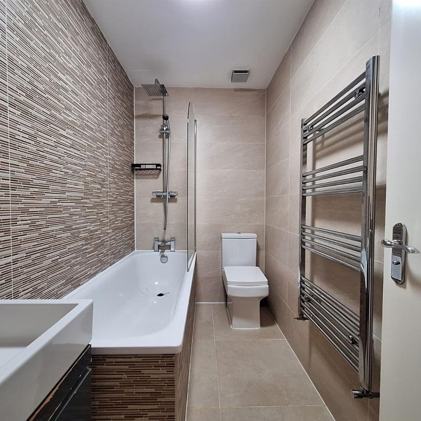 1 Bed Flat, Allenby House, EN4 - Photo 1