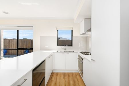 1 Darter Way, Armstrong Creek, VIC, 3217 - Photo 5