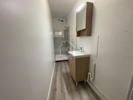 Location Appartement 1 pièce 30m² - Photo 3