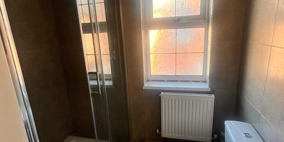 Room in a Shared House, Summer Road, B23 - Photo 3