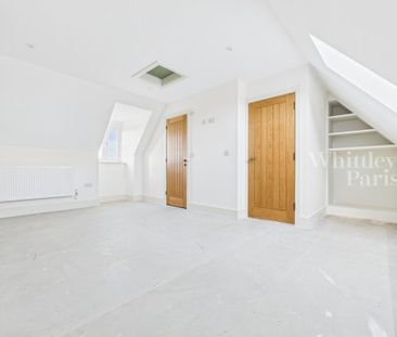 4 bedroom semi-detached house to rent - Photo 3