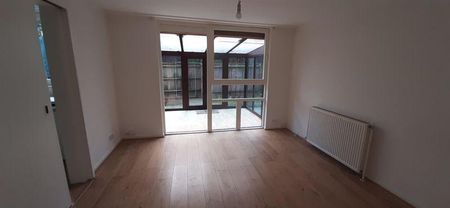 1 bedroom property to rent - Photo 2