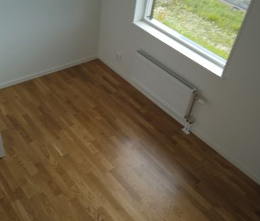 Svärtings gata, Ösmo - Photo 3