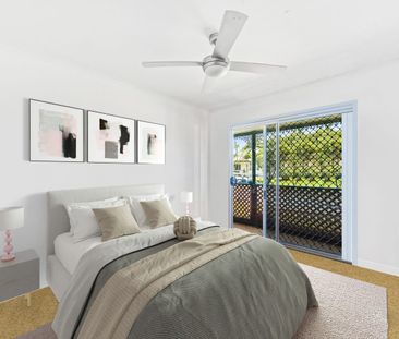 Large 6mx6m shed/workshop and Solar panels - Photo 2