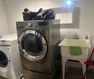 For Lease - 734 Pam Crescent, Newmarket, Ontario - Photo 6