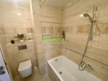 Pronájem bytu 1+kk 34 m2 - Fotografie 2