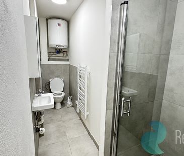 Pronájem bytu 1+1 30 m² - Photo 1