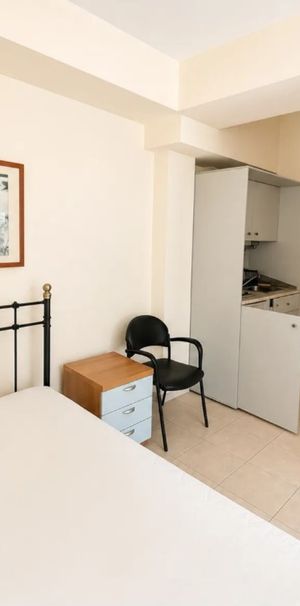 Studio/Γκαρσονιέρα για ενοικίαση Λιούμη (Αιγάλεω) - Photo 1