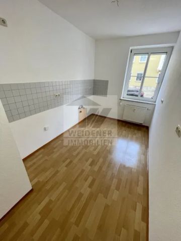 3-Raum Hochparterrewohnung mit großem Balkon, Wanne und Dusche! - Photo 3