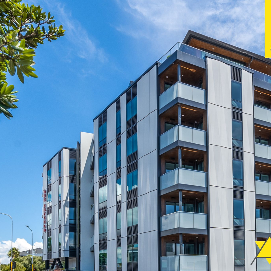 Near-New North-Facing Apartment in Mount Eden! - Photo 1