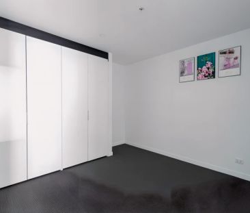 1 Bedroom*4404 - Photo 5