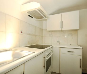 Wolfington Road, London, SE27 0RQ - Photo 5