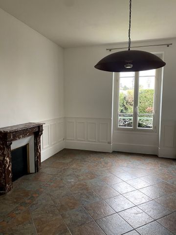 Tout savoir sur cette maison à Vaucresson - Photo 4