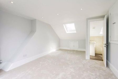 Studio Flat, Manchester Road, E14 - Photo 4