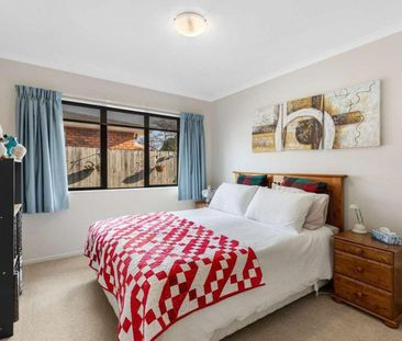 Modern Marton three-bedroom home - Photo 3