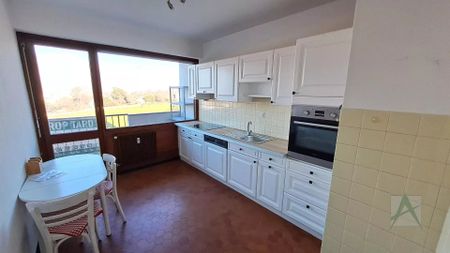 Location Appartement 3 pièces 76m² JACOB BELLECOMBETTE 73000 - Photo 5